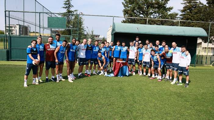 Trabzonspor Lig’in 8. haftasında deplasmanda oynayacağı  Adana Demirspor maçı hazırlıklarına başladı 1